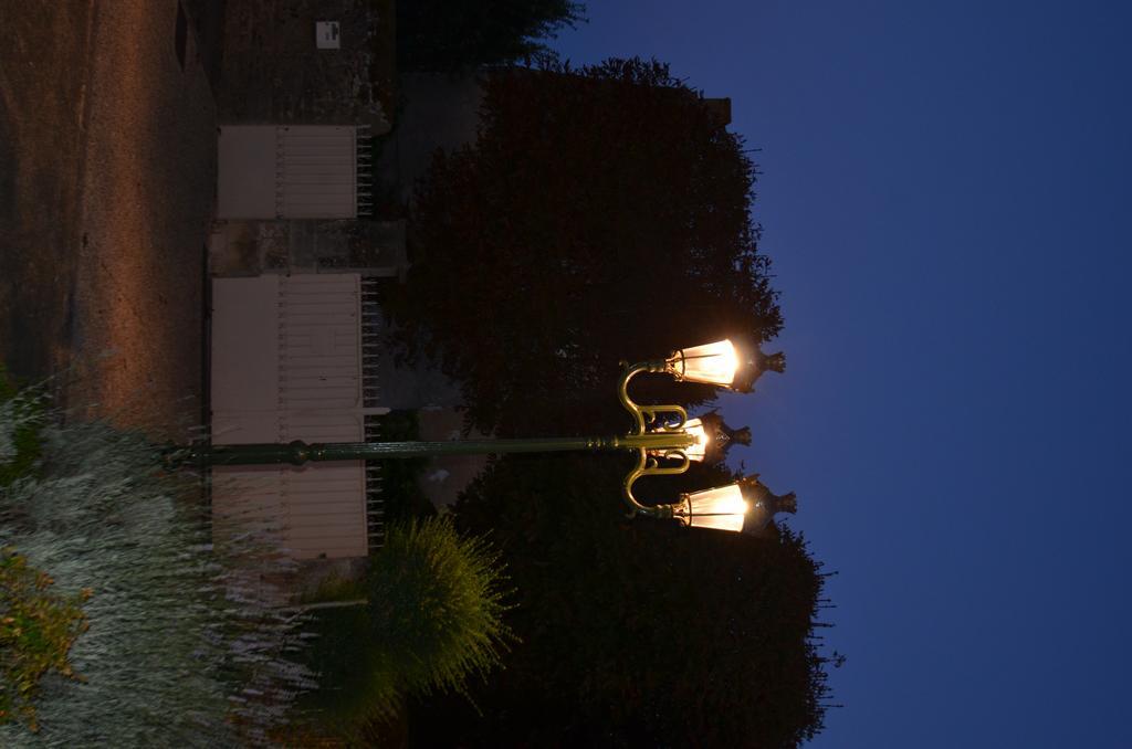 Logis Hotel Le Saint Georges Vivonne Exterior photo