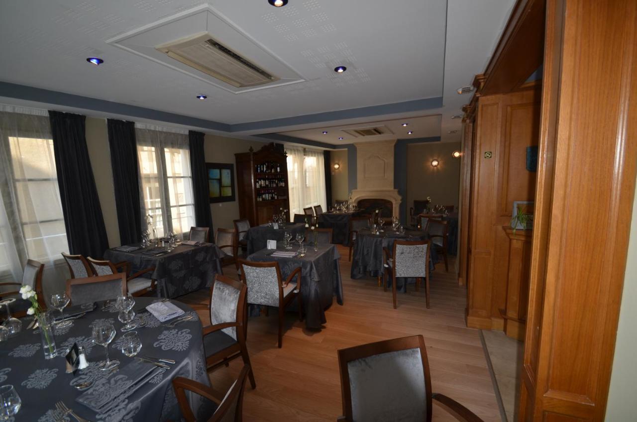 Logis Hotel Le Saint Georges Vivonne Exterior photo